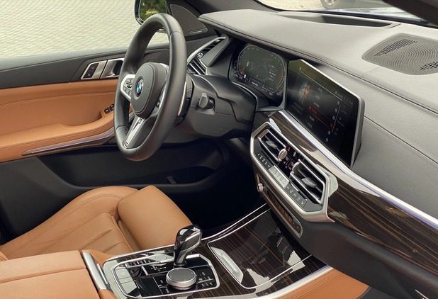 BMW X5 cena 284999 przebieg: 14750, rok produkcji 2021 z Wolbórz małe 781